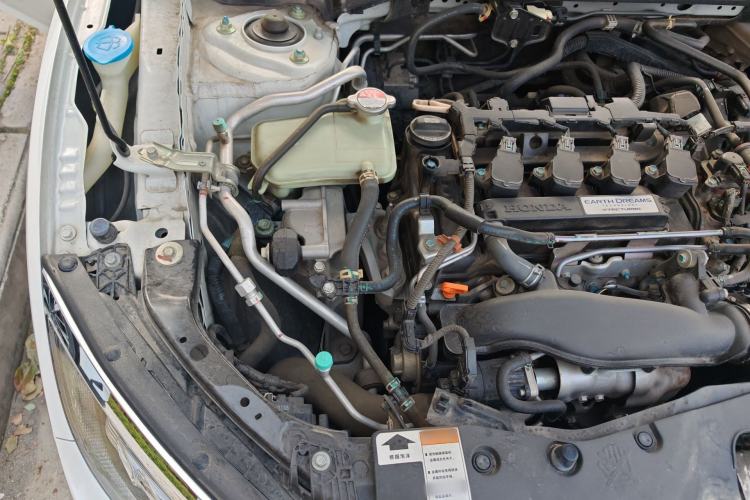 Used Honda Civic 2016 220TURBO CVT Prestige Edition Engine Bay Right