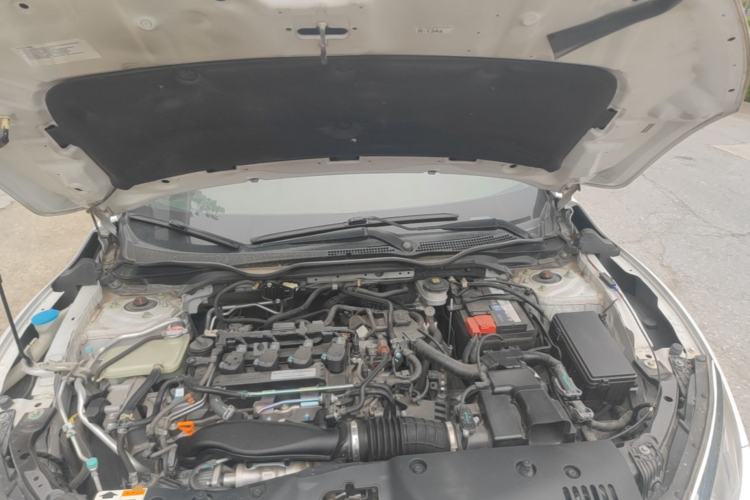Used Honda Civic 2016 220TURBO CVT Luxury Edition Engine Bay