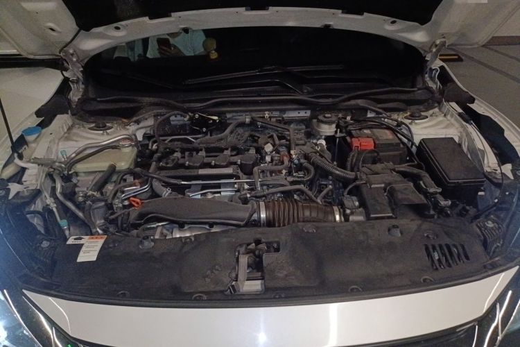 Used Honda Civic 2016 220TURBO CVT Luxury Edition Engine Bay