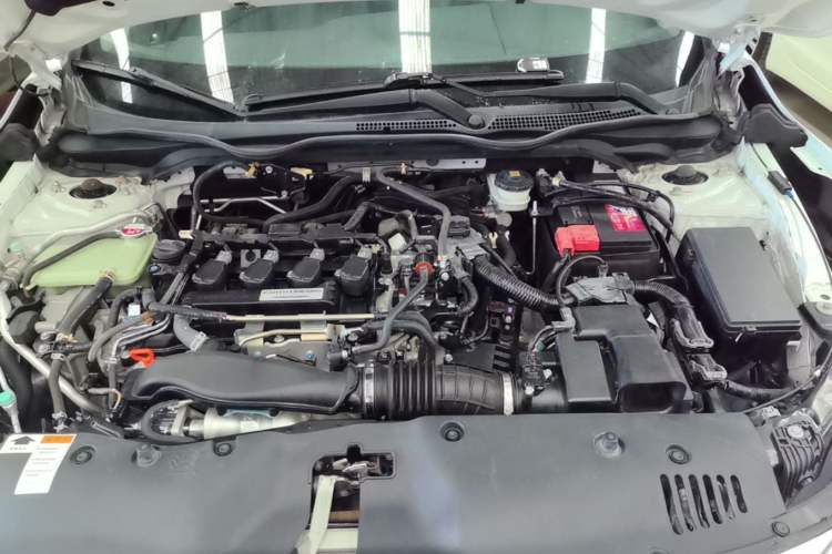 Used Honda Civic 2016 220TURBO CVT Prestige Edition Engine Bay