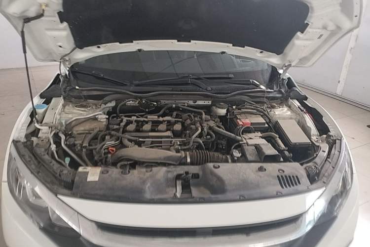 Used Honda Civic 2016 220TURBO CVT Luxury Edition Engine Bay