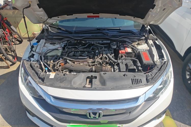 Used Honda Civic 2016 220TURBO CVT Luxury Edition Engine Bay