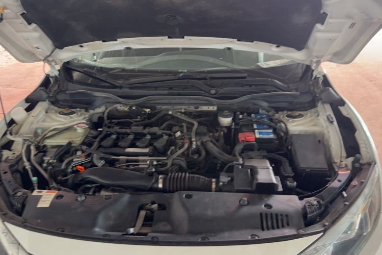 Used Honda Civic 2016 220TURBO CVT Luxury Edition Engine Bay