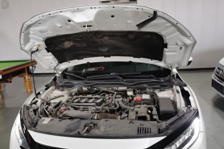 Used Honda Civic 2016 220TURBO CVT Prestige Edition Engine Bay