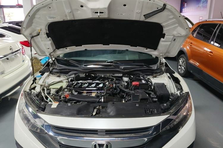 Used Honda Civic 2016 220TURBO CVT Prestige Edition Engine Bay