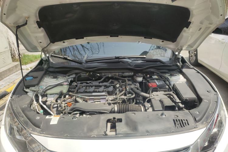 Used Honda Civic 2016 220TURBO CVT Luxury Edition Engine Bay