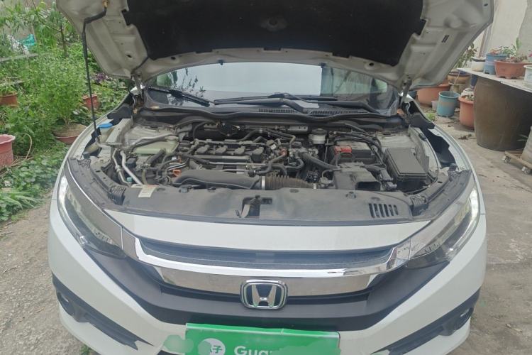 Used Honda Civic 2016 220TURBO CVT Prestige Edition Engine Bay