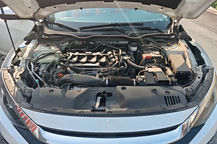 Used Honda Civic 2016 220TURBO Manual Luxury Edition Engine Bay