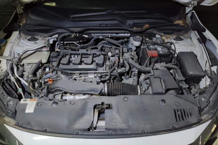 Used Honda Civic 2016 220TURBO CVT Luxury Edition Engine Bay