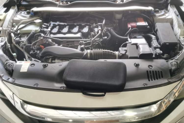Used Honda Civic 2016 220TURBO CVT Luxury Edition Engine Bay