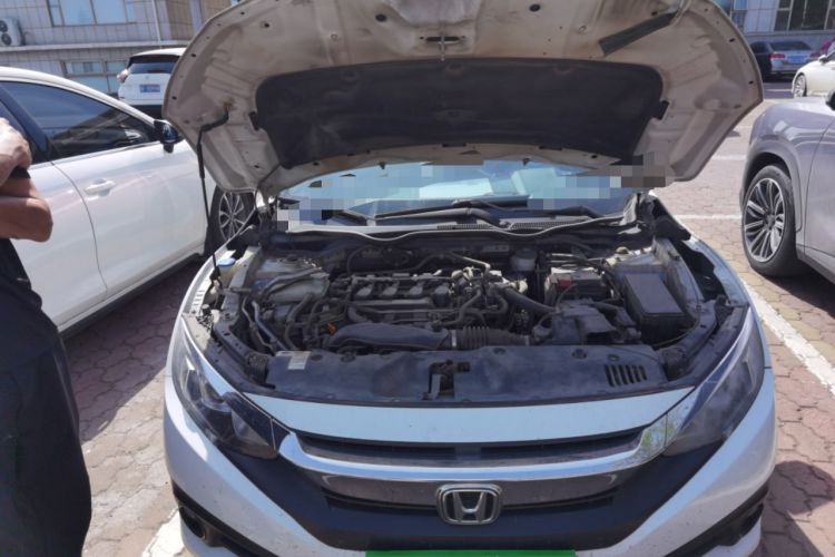 Used Honda Civic 2016 220TURBO CVT Luxury Edition Engine Bay