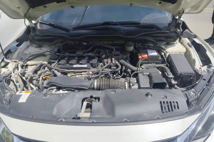 Used Honda Civic 2016 220TURBO CVT Luxury Edition Engine Bay