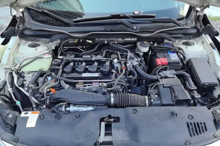 Used Honda Civic 2016 220TURBO CVT Luxury Edition Engine Bay