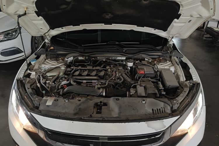 Used Honda Civic 2016 220TURBO Manual Luxury Edition Engine Bay