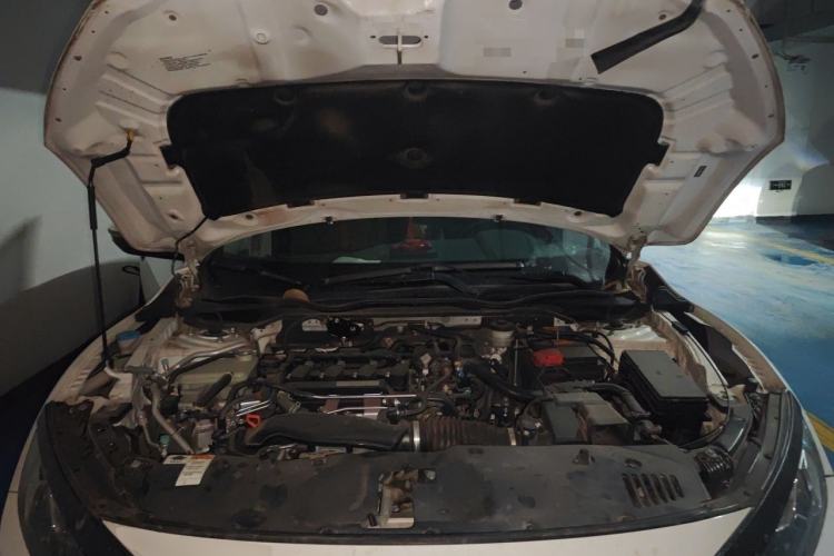 Used Honda Civic 2016 220TURBO CVT Luxury Edition Engine Bay