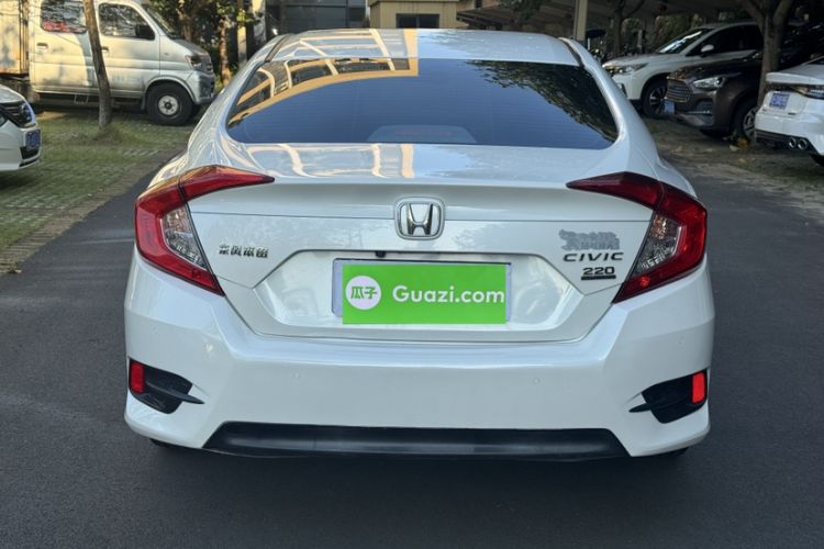 Used Honda Civic 2016 220TURBO CVT Luxury Edition Exterior 1