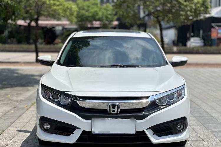 Used Honda Civic 2016 220TURBO CVT Luxury Edition Exterior 1