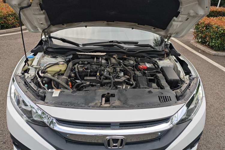 Used Honda Civic 2016 180TURBO CVT Comfort Version Exterior 12