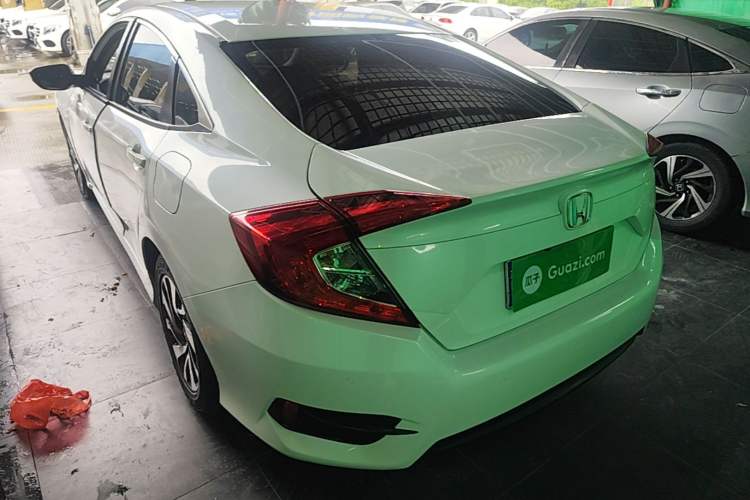 Used Honda Civic 2016 220TURBO CVT Luxury Edition Exterior 2