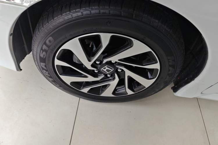 Used Honda Civic 2016 220TURBO CVT Luxury Edition Exterior 2