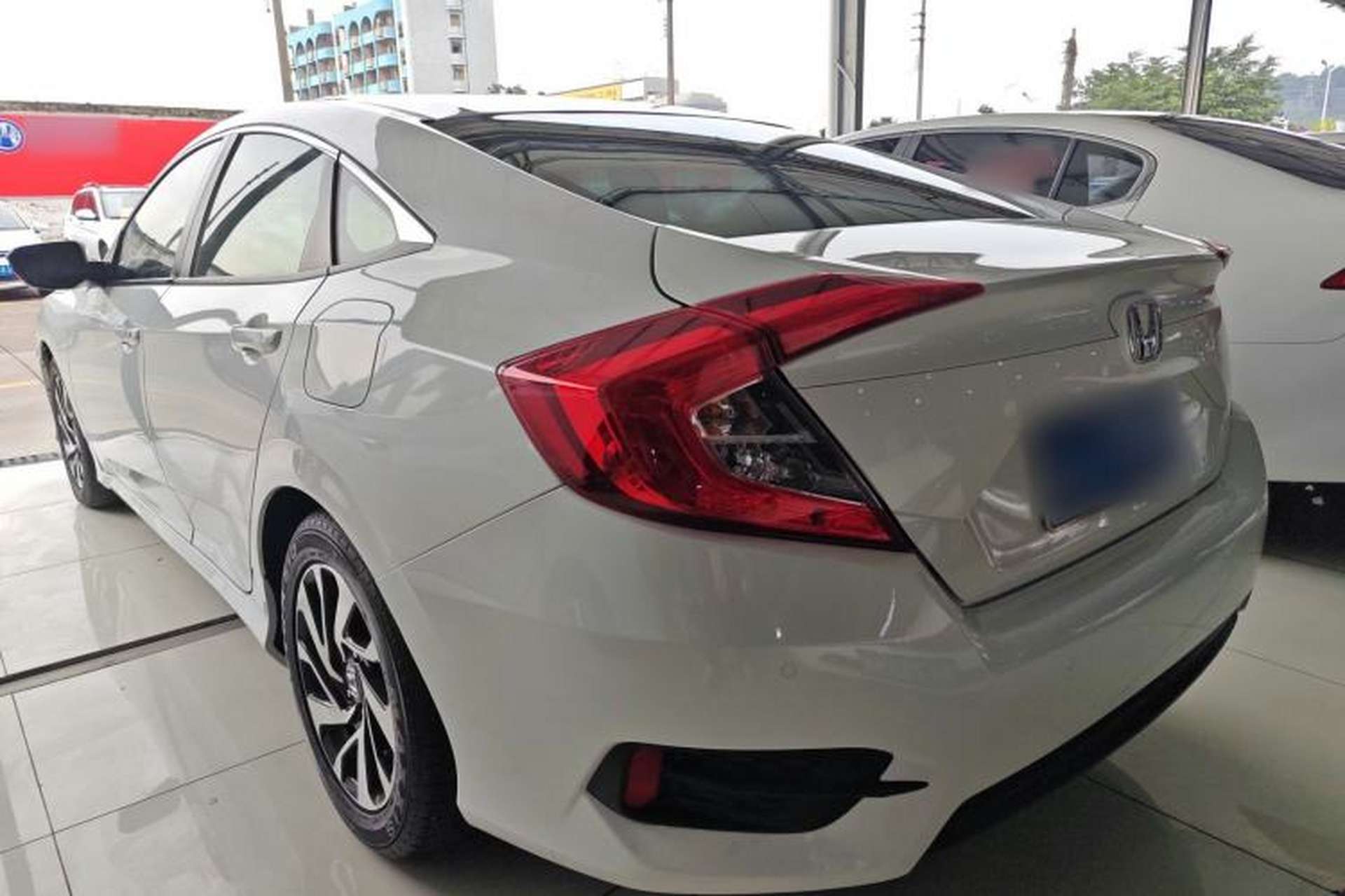 Used Honda Civic 2016 220TURBO CVT Luxury Edition Exterior 2