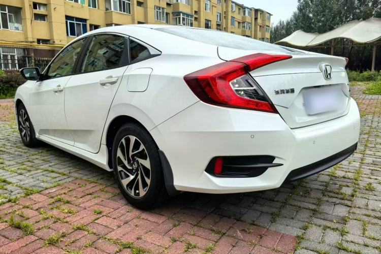 Used Honda Civic 2016 220TURBO CVT Luxury Edition Exterior 2
