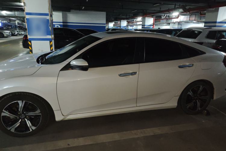 Used Honda Civic 2016 220TURBO CVT Prestige Edition Exterior 2
