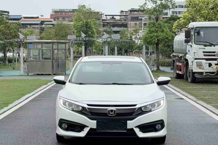 Used Honda Civic 2016 220TURBO CVT Luxury Edition Exterior 3