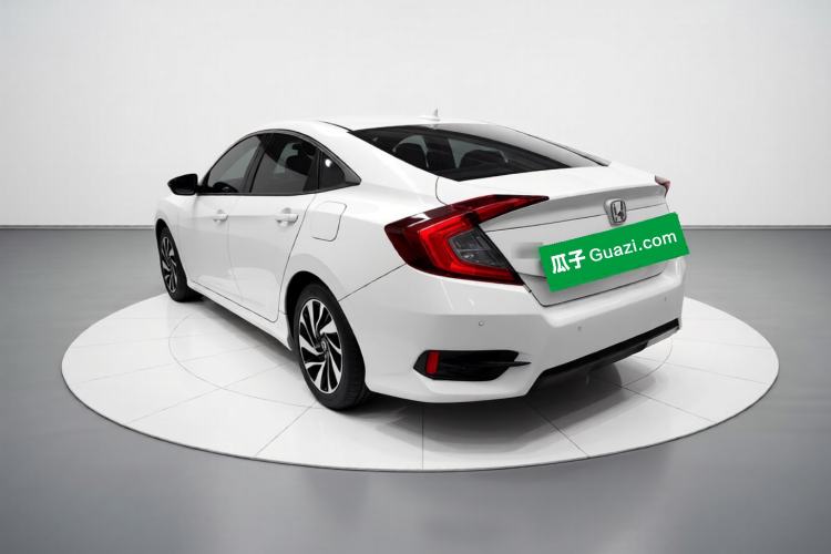 Used Honda Civic 2016 220TURBO CVT Luxury Edition Exterior 3