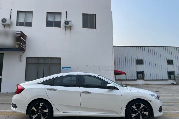 Used Honda Civic 2016 220TURBO CVT Prestige Edition Exterior 3