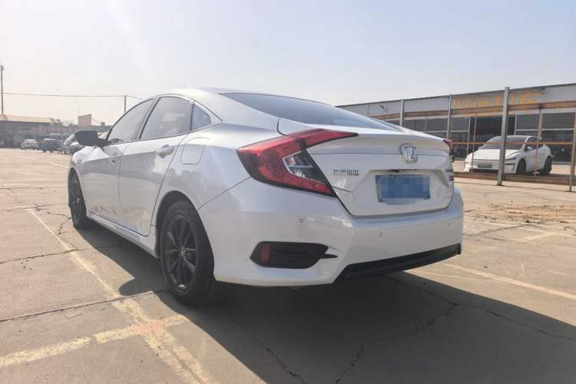 Used Honda Civic 2016 220TURBO CVT Luxury Edition Exterior 3