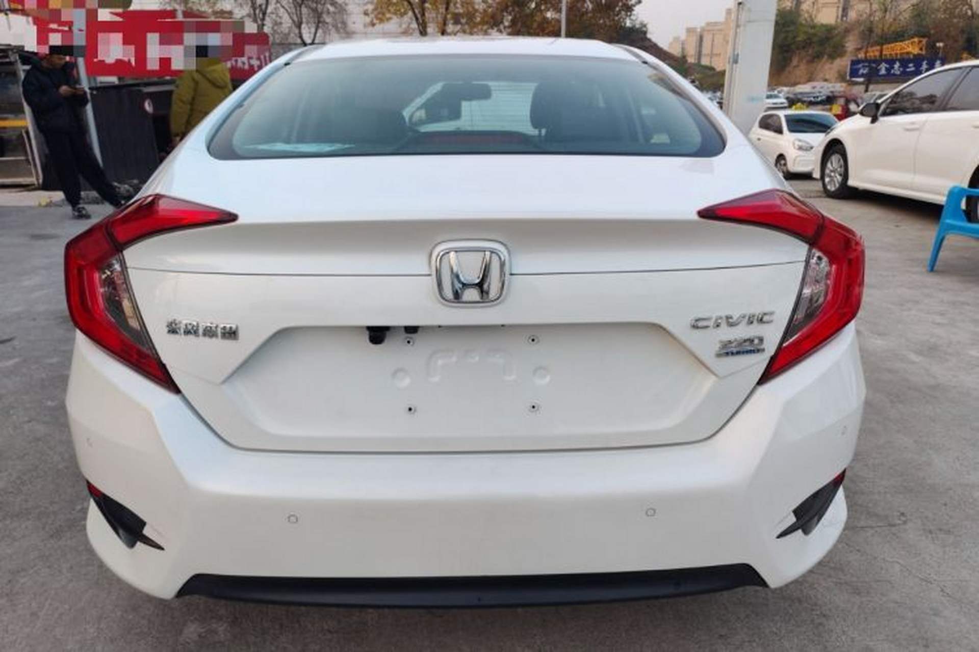 Used Honda Civic 2016 220TURBO Manual Luxury Edition Exterior 4