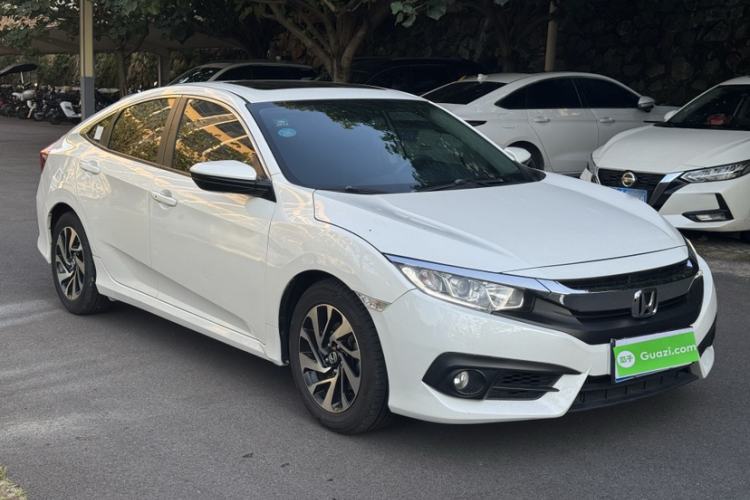 Used Honda Civic 2016 220TURBO CVT Luxury Edition Exterior 4