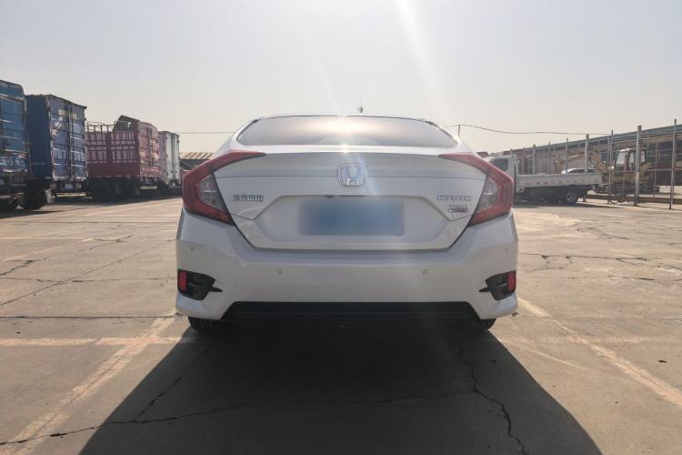Used Honda Civic 2016 220TURBO CVT Luxury Edition Exterior 4
