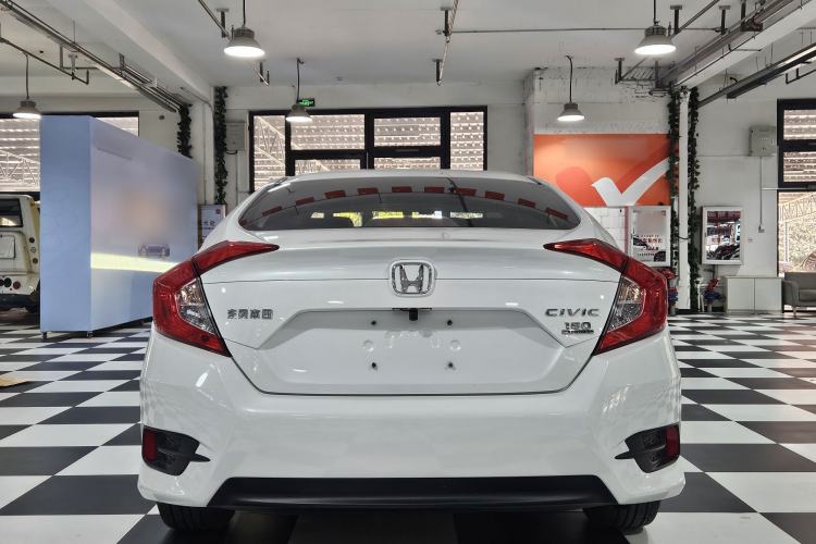Used Honda Civic 2016 180TURBO CVT Comfort Version Exterior 4