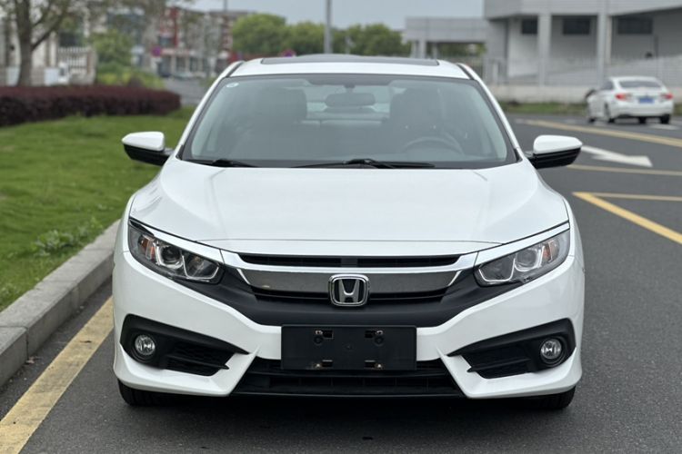Used Honda Civic 2016 220TURBO CVT Luxury Edition Exterior 4