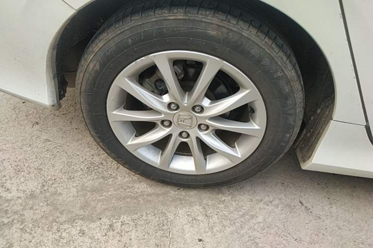 Used Honda Civic 2016 180TURBO CVT Comfort Version Exterior 5