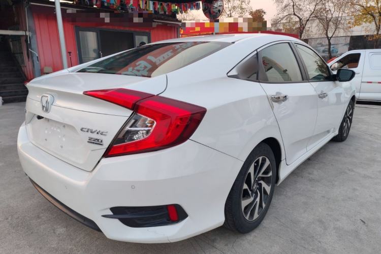 Used Honda Civic 2016 220TURBO Manual Luxury Edition Exterior 5