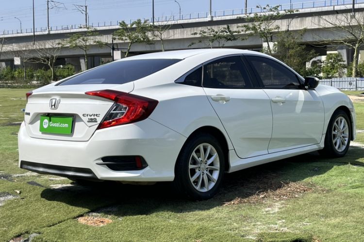Used Honda Civic 2016 180TURBO CVT Comfort Version Exterior 5