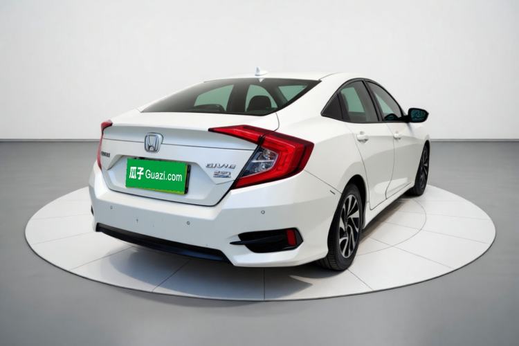 Used Honda Civic 2016 220TURBO CVT Luxury Edition Exterior 5