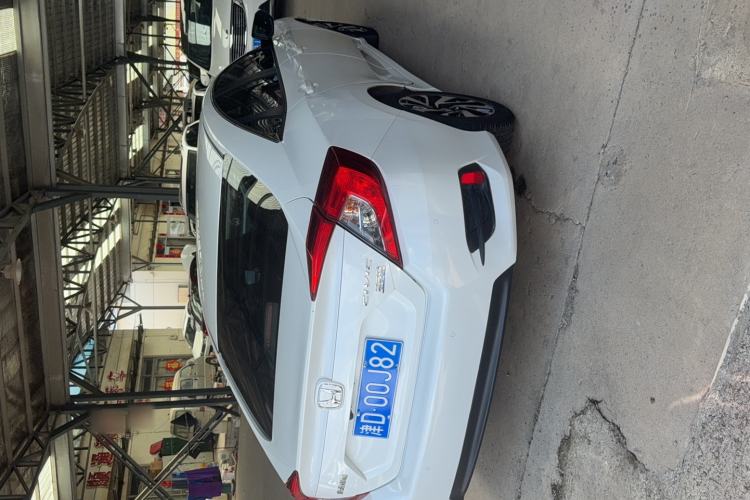 Used Honda Civic 2016 220TURBO CVT Luxury Edition Exterior 5