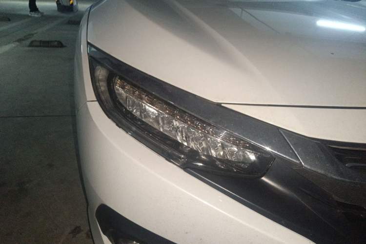 Used Honda Civic 2016 220TURBO CVT Prestige Edition Exterior 6