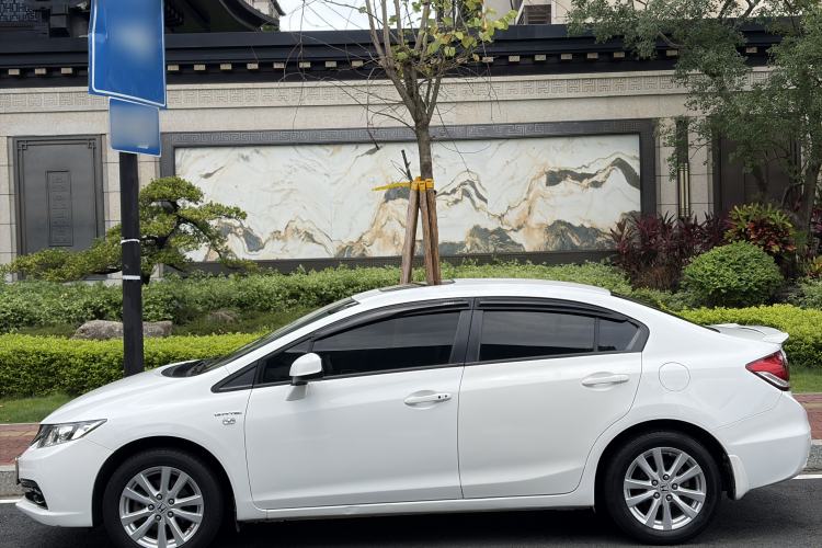 Used Honda Civic 2016 1.8L Automatic Comfort Version Exterior 6
