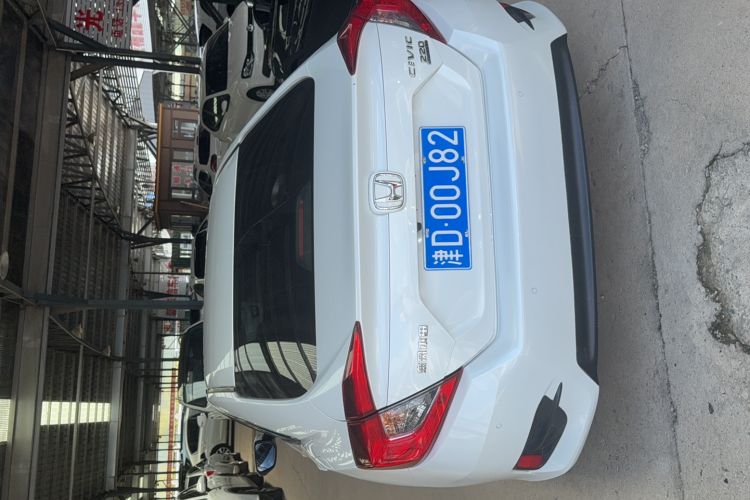 Used Honda Civic 2016 220TURBO CVT Luxury Edition Exterior 6