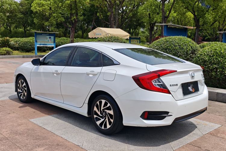 Used Honda Civic 2016 220TURBO CVT Luxury Edition Exterior 7