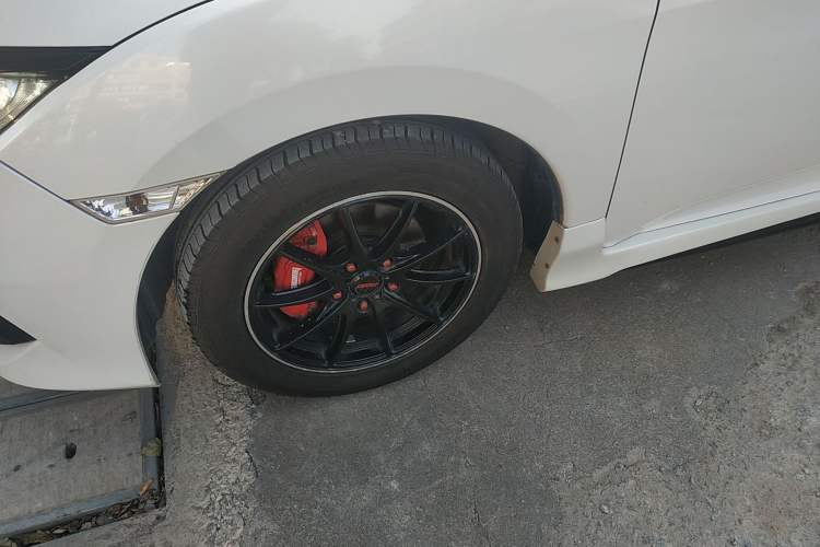 Used Honda Civic 2016 180TURBO CVT Comfort Version Exterior 7