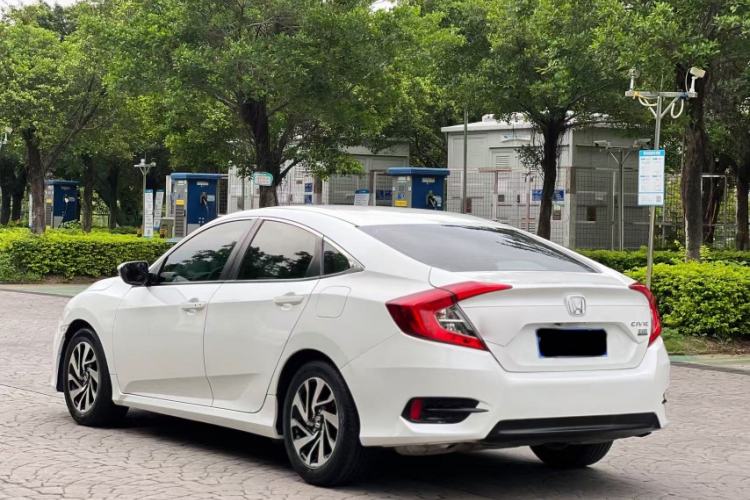 Used Honda Civic 2016 220TURBO CVT Luxury Edition Exterior 8