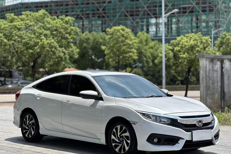 Used Honda Civic 2016 220TURBO CVT Luxury Edition Exterior 8