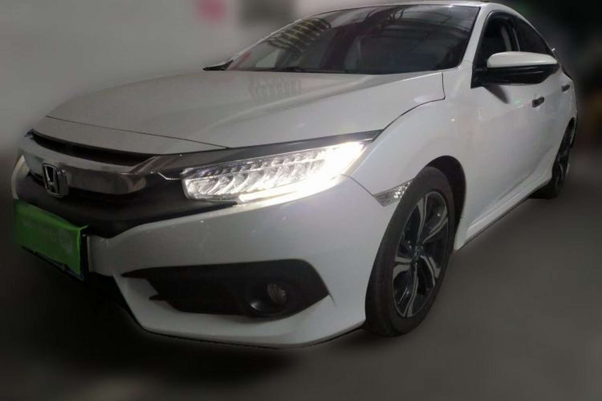 Used Honda Civic 2016 220TURBO CVT Prestige Edition Front Left 45 Deg