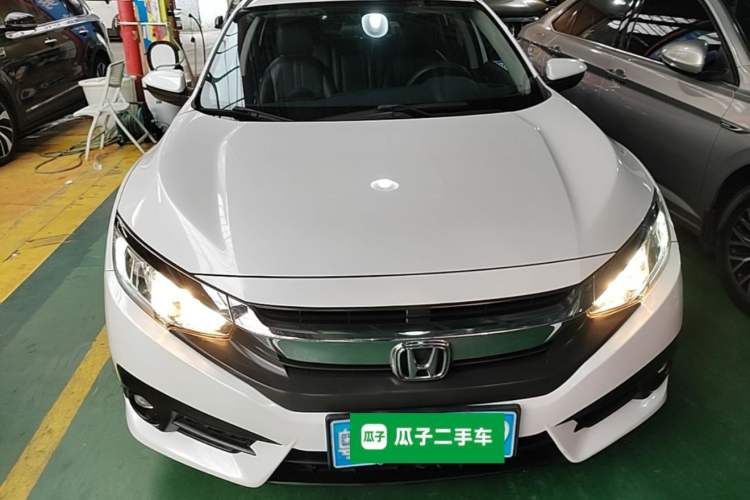 Used Honda Civic 2016 220TURBO CVT Luxury Edition Front